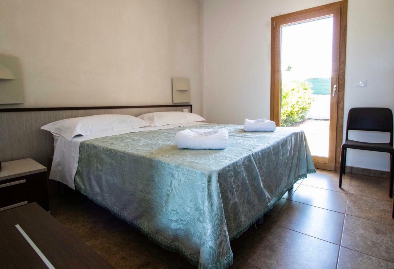 Hotel Eden Carovigno Dış mekan fotoğraf